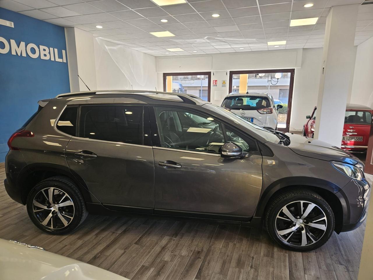 Peugeot 2008 BlueHDi 100 S&S Allure