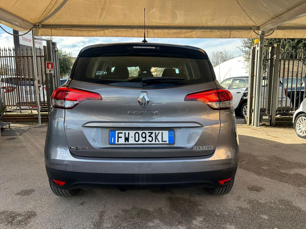 Renault Scenic Scénic Blue dCi 120 CV EDC Initiale Paris