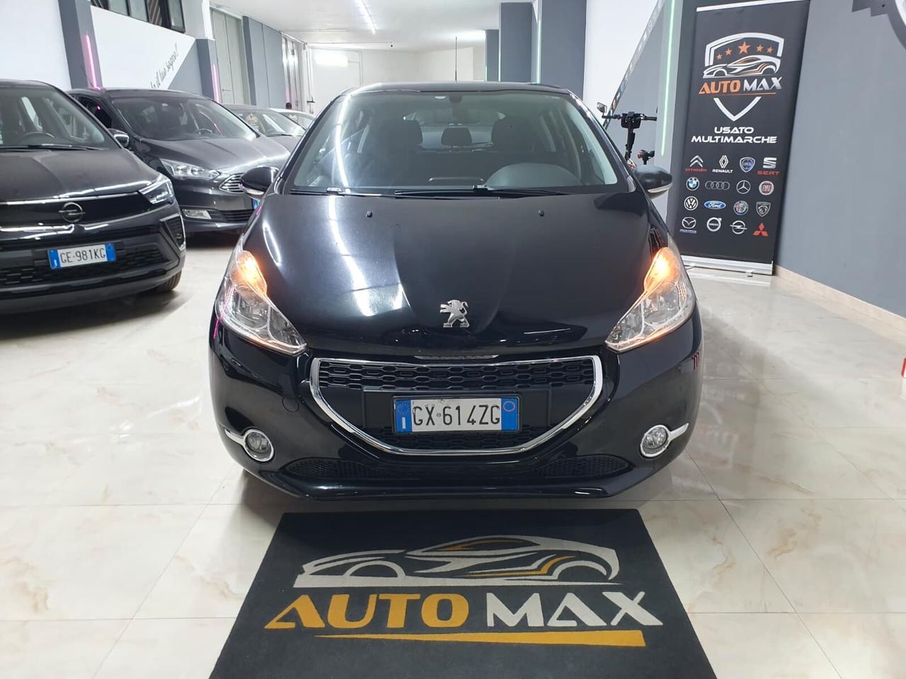 Peugeot 208 1.4 HDi 68cv Allure 2014