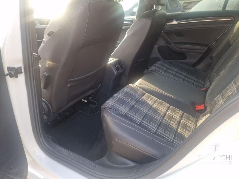 Volkswagen Golf GT 2.0 TDI GTD DSG BlueMotion Technology
