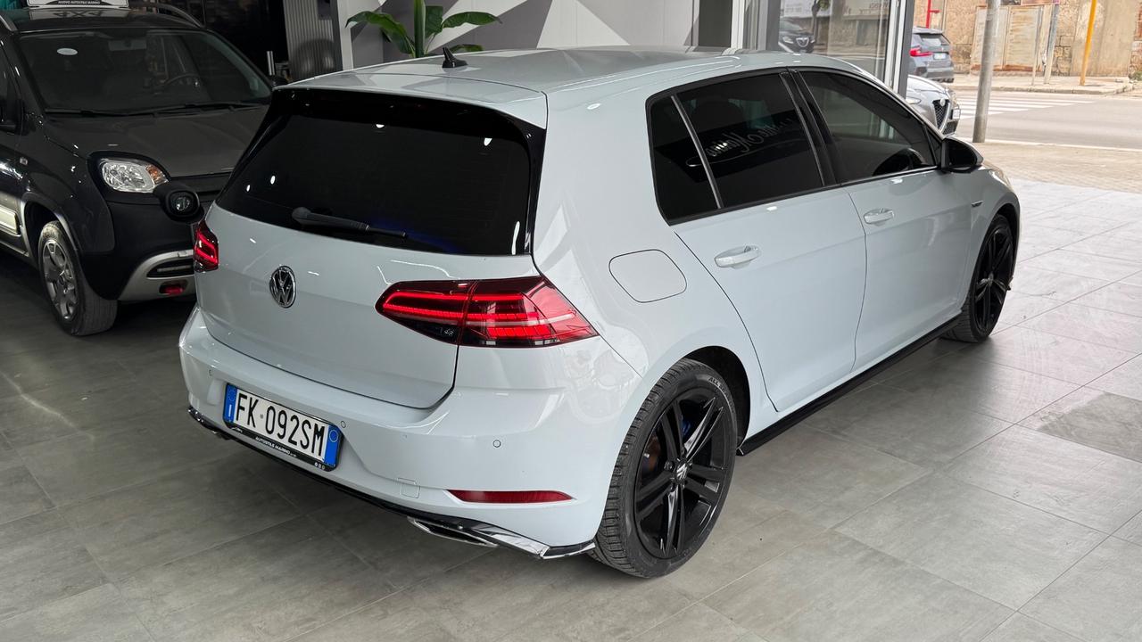 Volkswagen Golf 1.6 TDI 115 CV 5p. R-Line