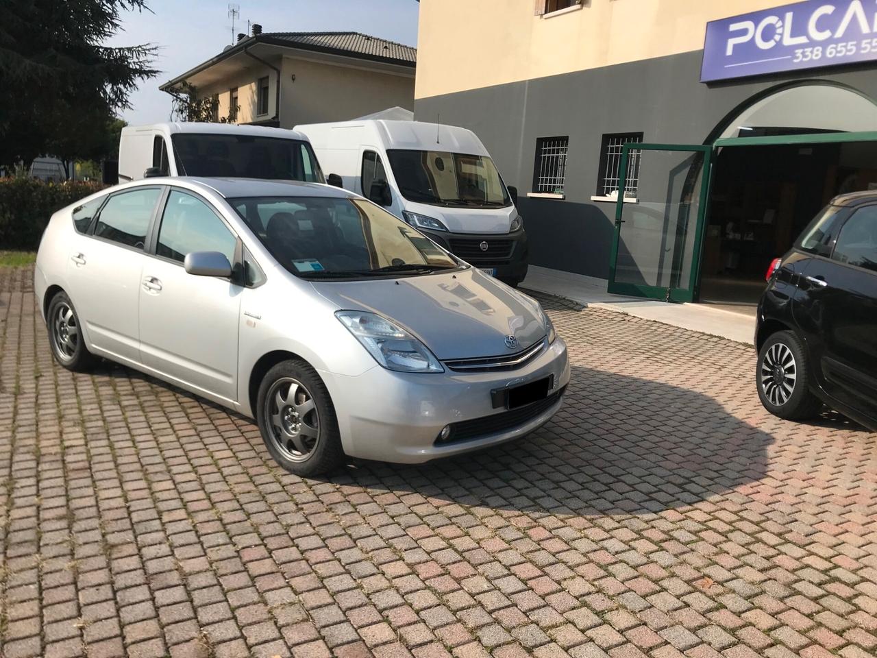 Toyota Prius 1.5 ibrida 78cv