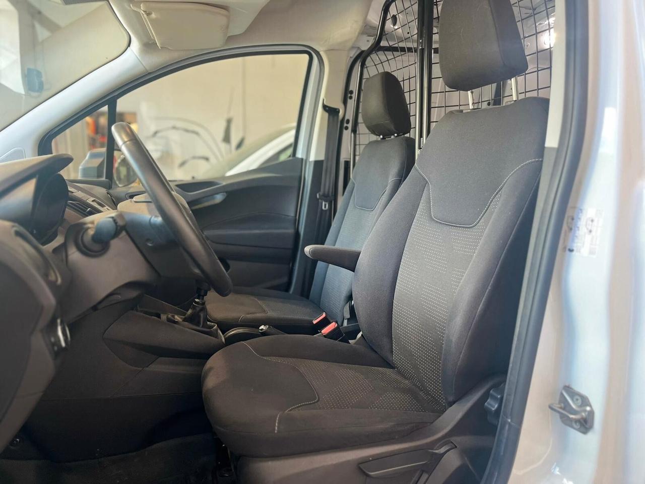 FORD TRANSIT COURIER 1.5 TDCi 75CV Van *45MILA KM* PARI AL NUOVO