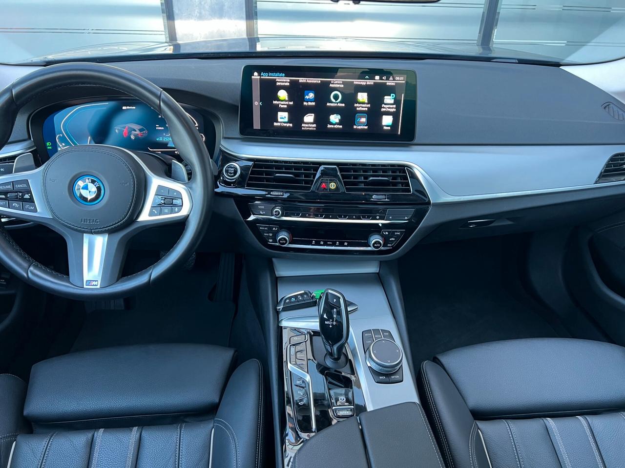Bmw 530e xDrive Luxury Plug-in/13.000km! IVA ESPOSTA