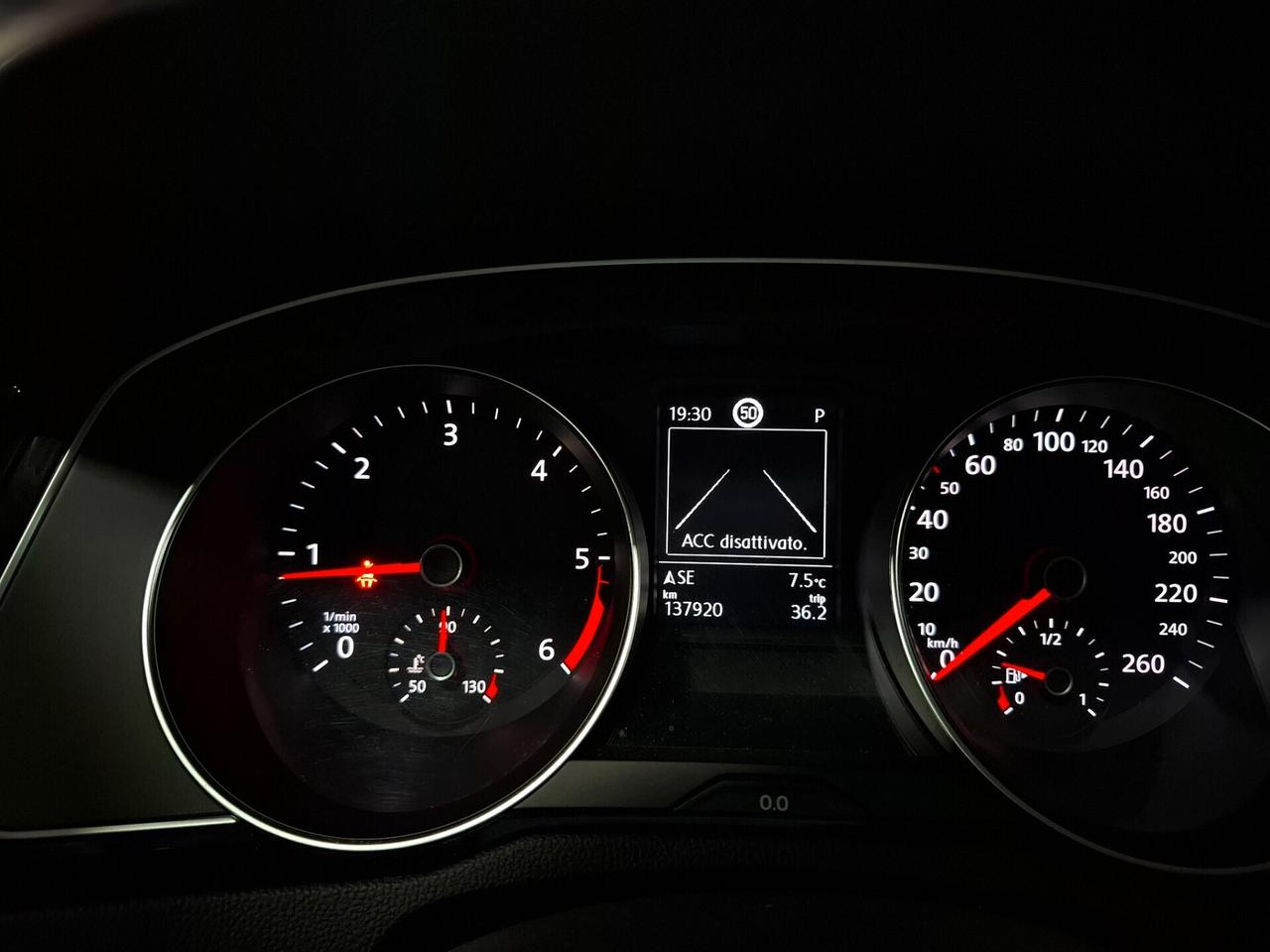 Volkswagen Passat 2.0 TDI EVO DSG