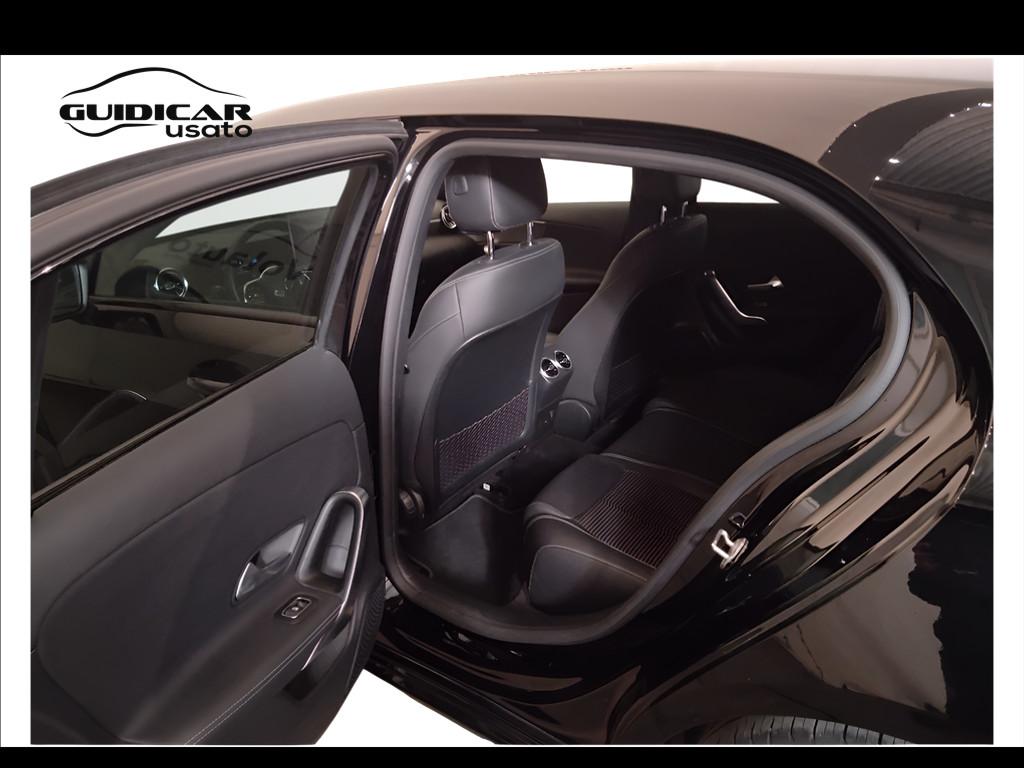 Mercedes-Benz Classe A - W177 2018 - A 180 d Sport Night edition Plus auto