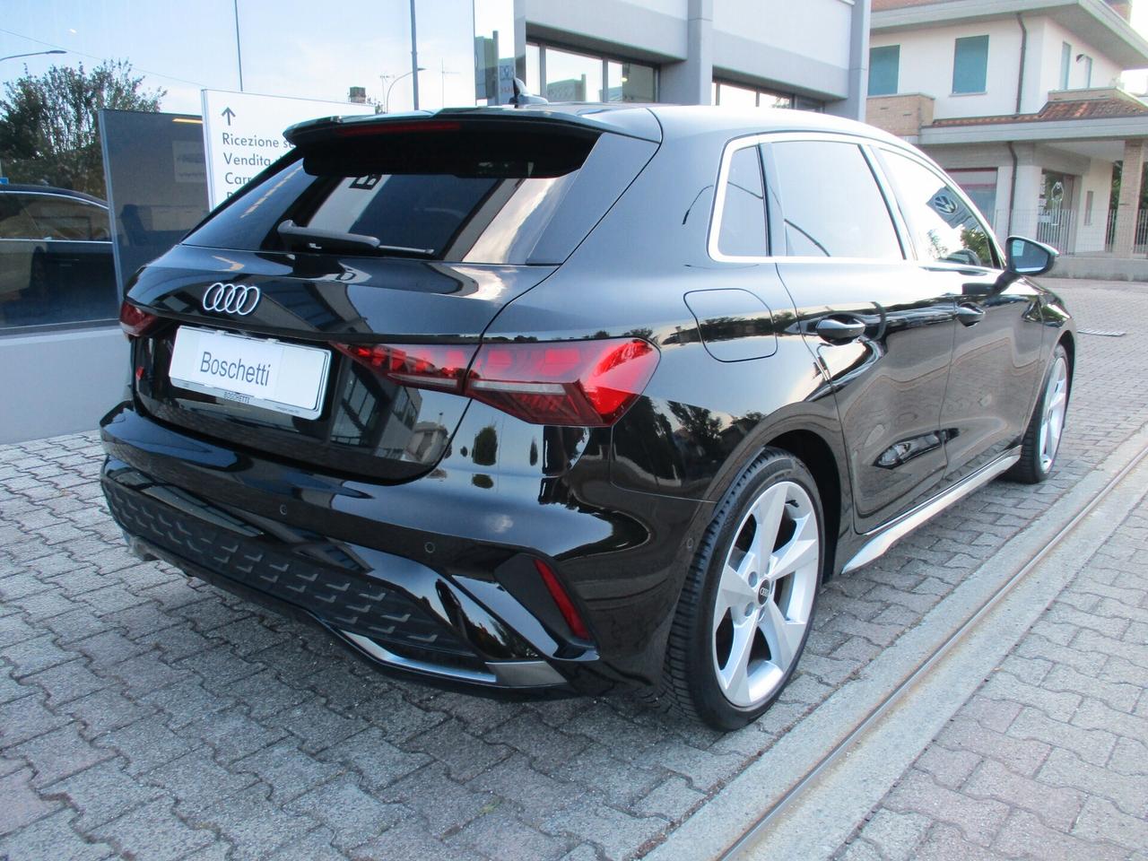Audi A3 SPB 35 TDI S tronic line edition