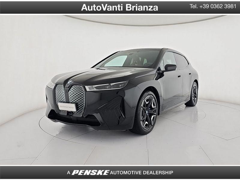 BMW iX iX xDrive50 Pacchetto Sportivo KIT GOMME INVERNALI