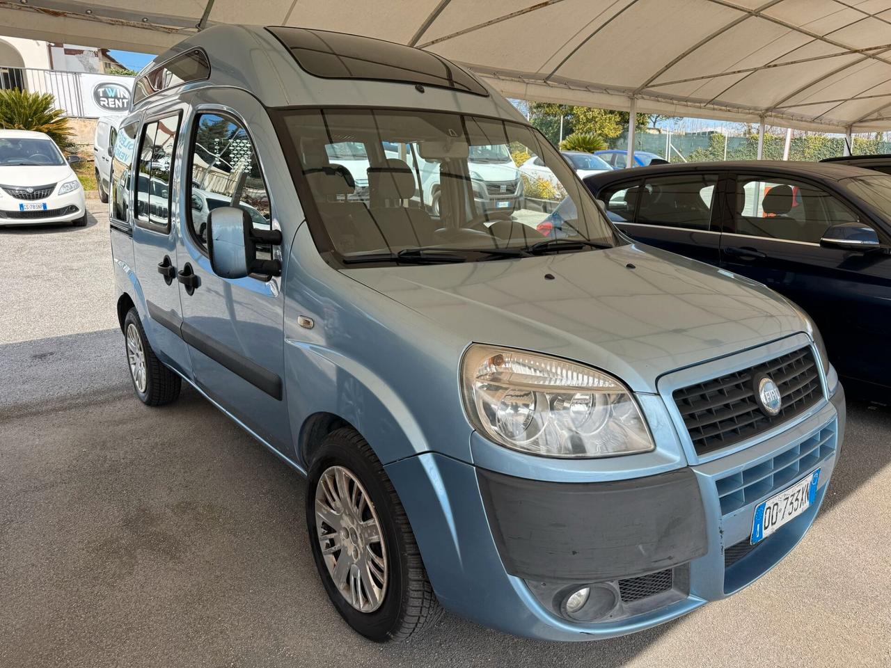 Fiat Doblò 1.9MJ 120CV trasporto disabili pedana idraulica