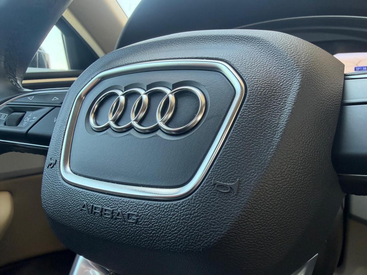 Audi A4 Avant 30 TDI/136 CV S tronic Business Advanced