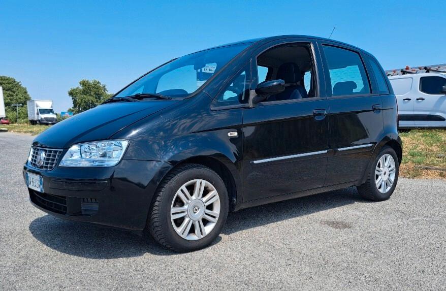 Fiat Idea 1.4 BlackLabel GPL