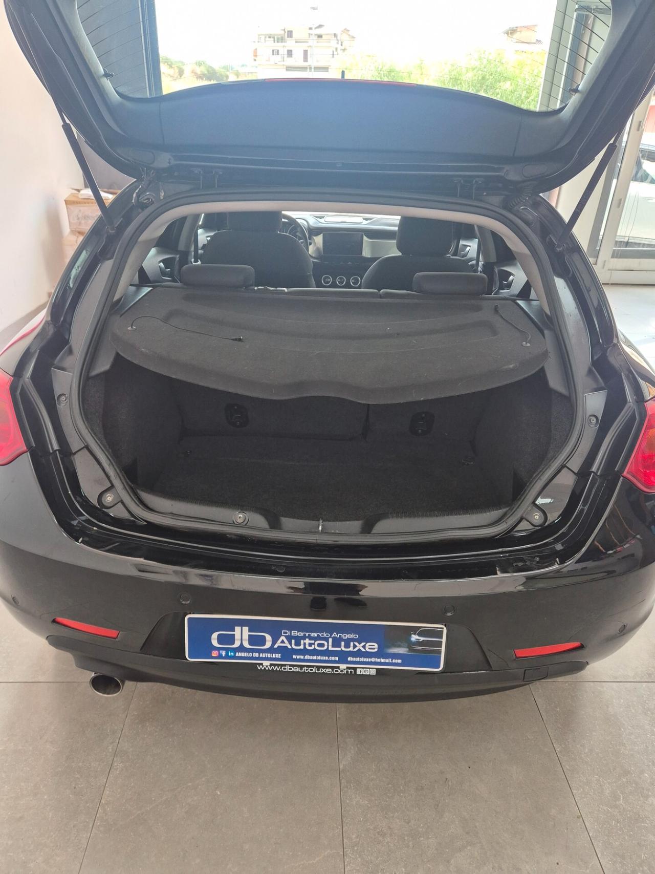 Alfa Romeo Giulietta 1.6 JTDm-2 105 CV Distinctive