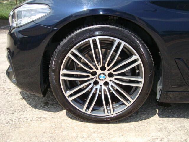 Bmw 520d Touring M SPORT 190CV 2018