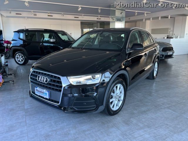 AUDI Q3 2.0 TDI 120 CV Business