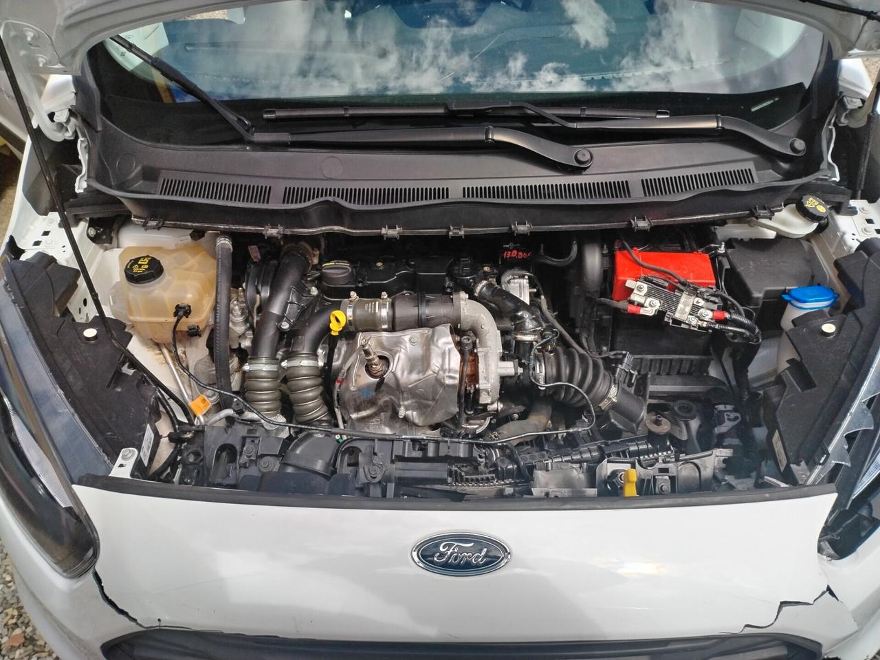 Ford Transit Courier 1.5 TDCI Incidentata/Sinistrata