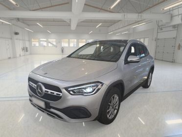 MERCEDES-BENZ GLA 200 D AUTOMATIC BUSINESS EXTRA CROSSOVER