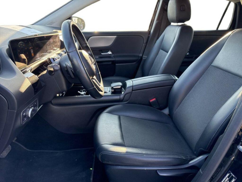 Mercedes GLA 200 200 D Business Extra 8G-DCT