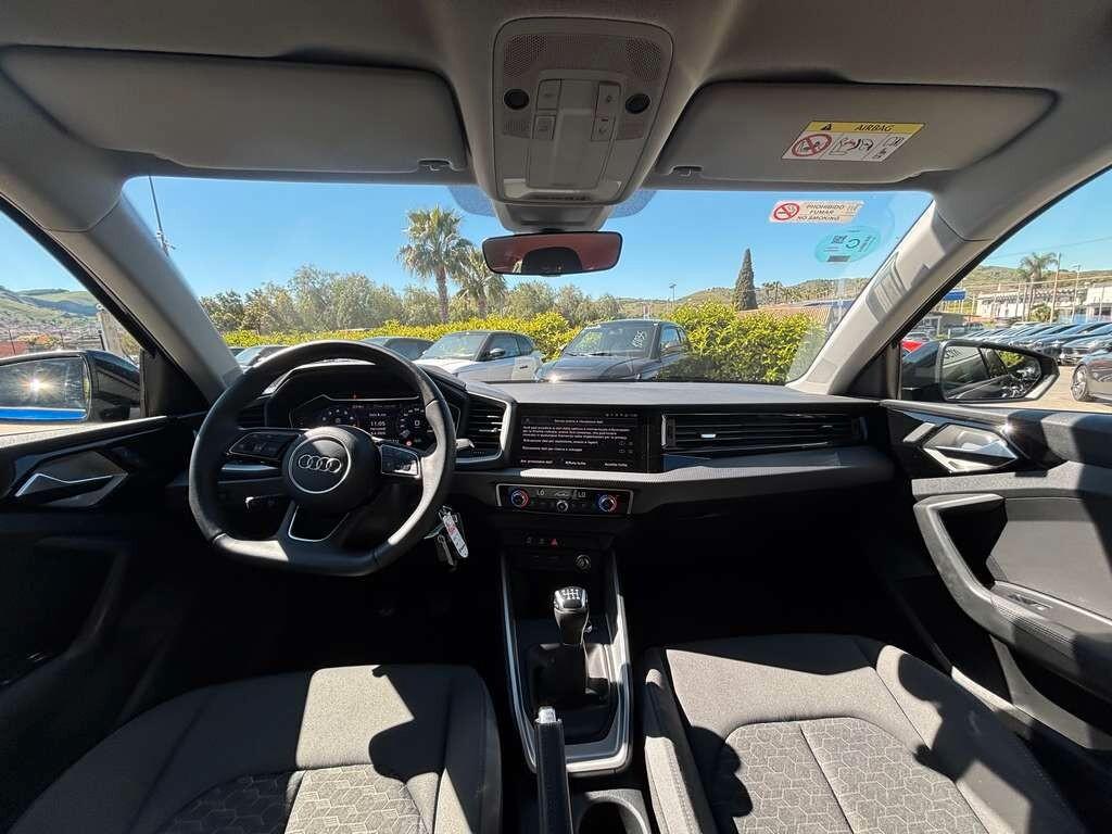 Audi A1 SPB 30 TFSI S line edition 2025 / KM 12.000 IVA ESPOSTA Tua a solo 275 Euro al mese
