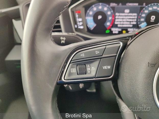 Audi A1 citycarver 30 TFSI S tronic Admired