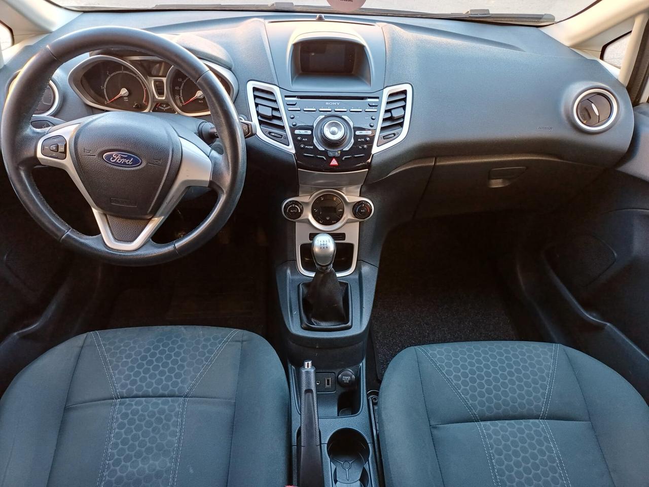 Ford Fiesta 1.4 TDCi 5 p Titanium - 2013