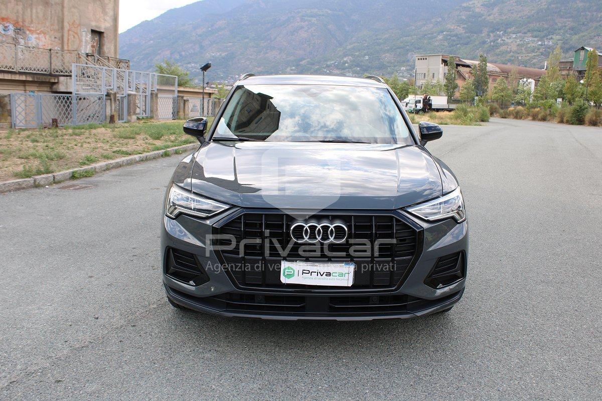 AUDI Q3 35 TFSI S tronic Business Advanced