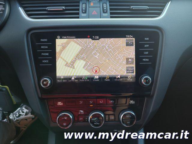 SKODA Octavia 1.5 DSG Wagon Ambition G-Tec