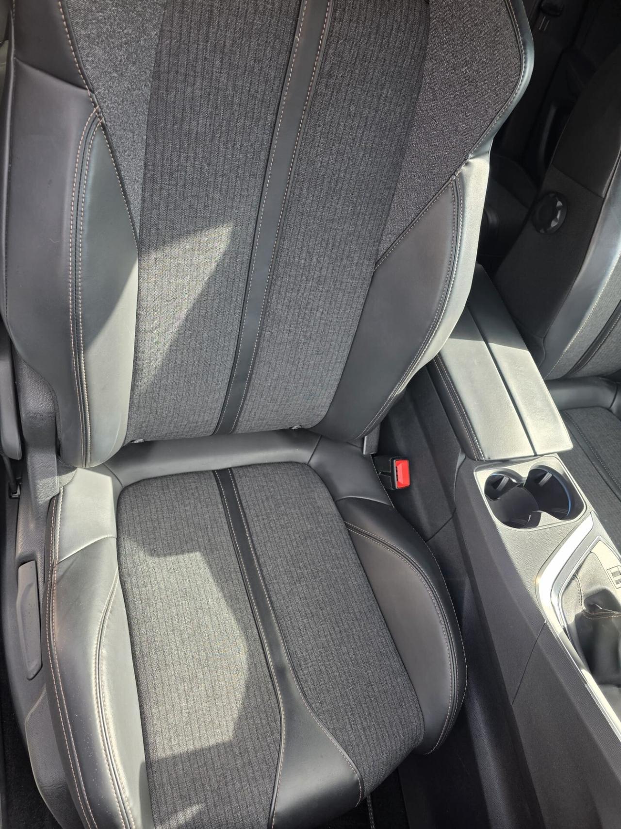 Peugeot 3008 2.0 BlueHDi 150CV GT Line