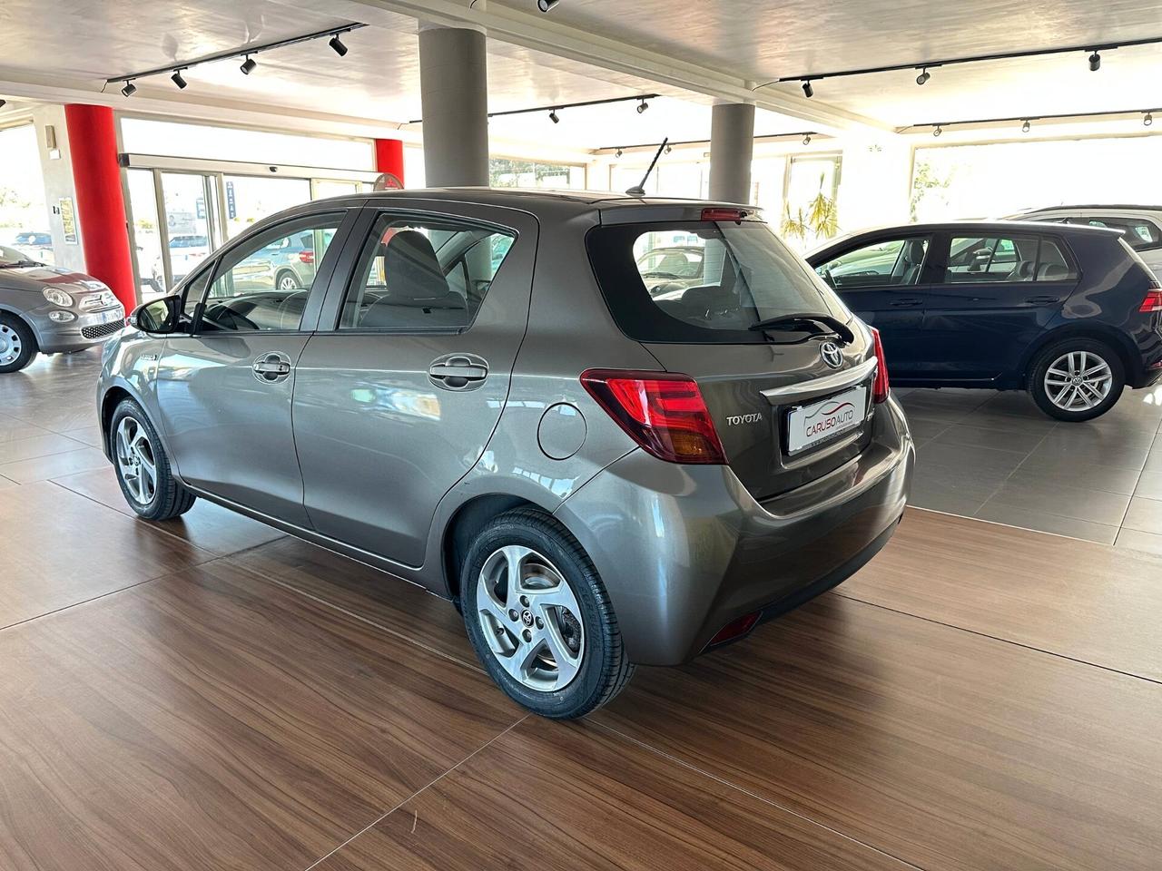 Toyota Yaris 1.5 Hybrid 5 porte Active