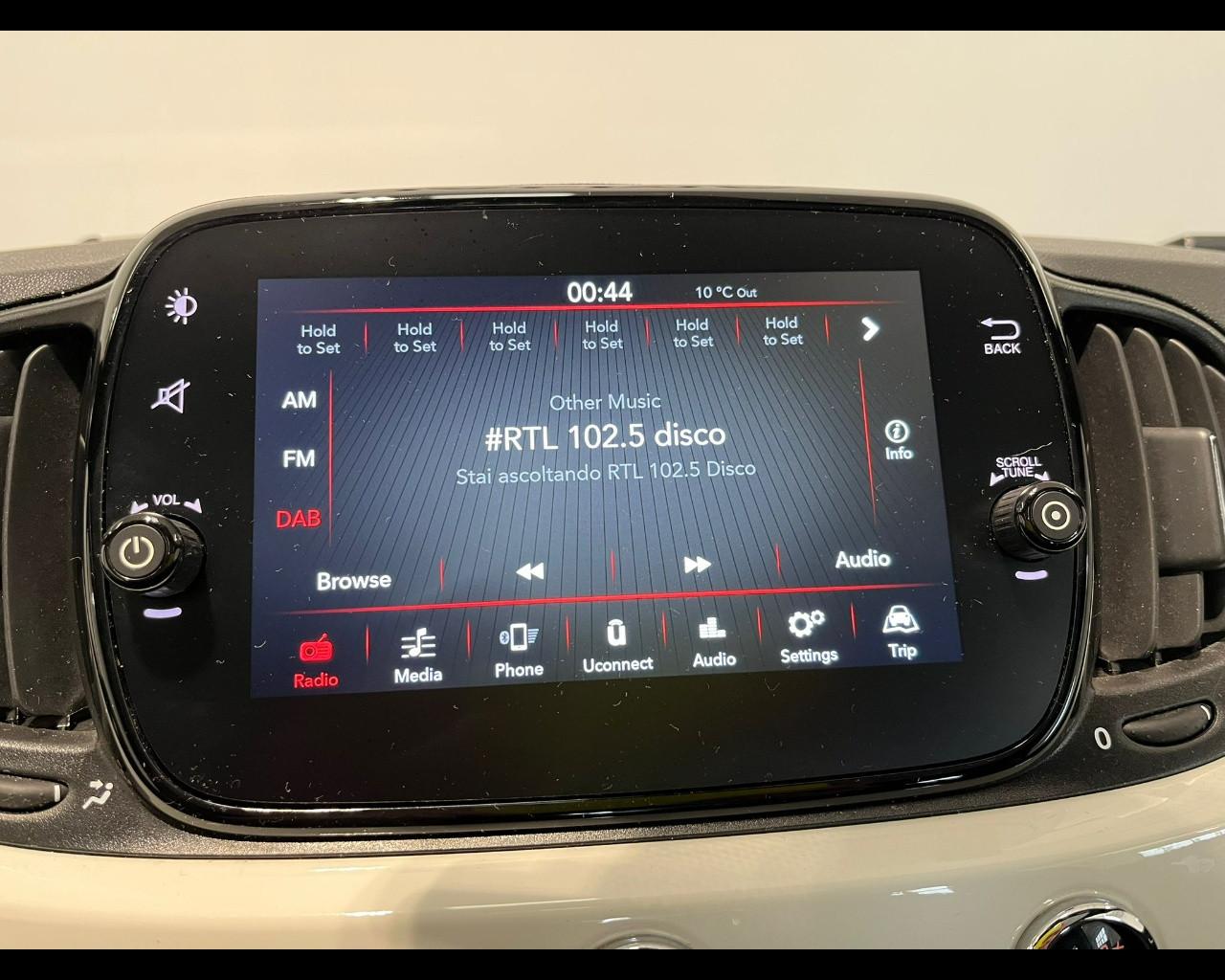 FIAT 500 III 2015 - 500 1.0 hybrid Dolcevita 70cv