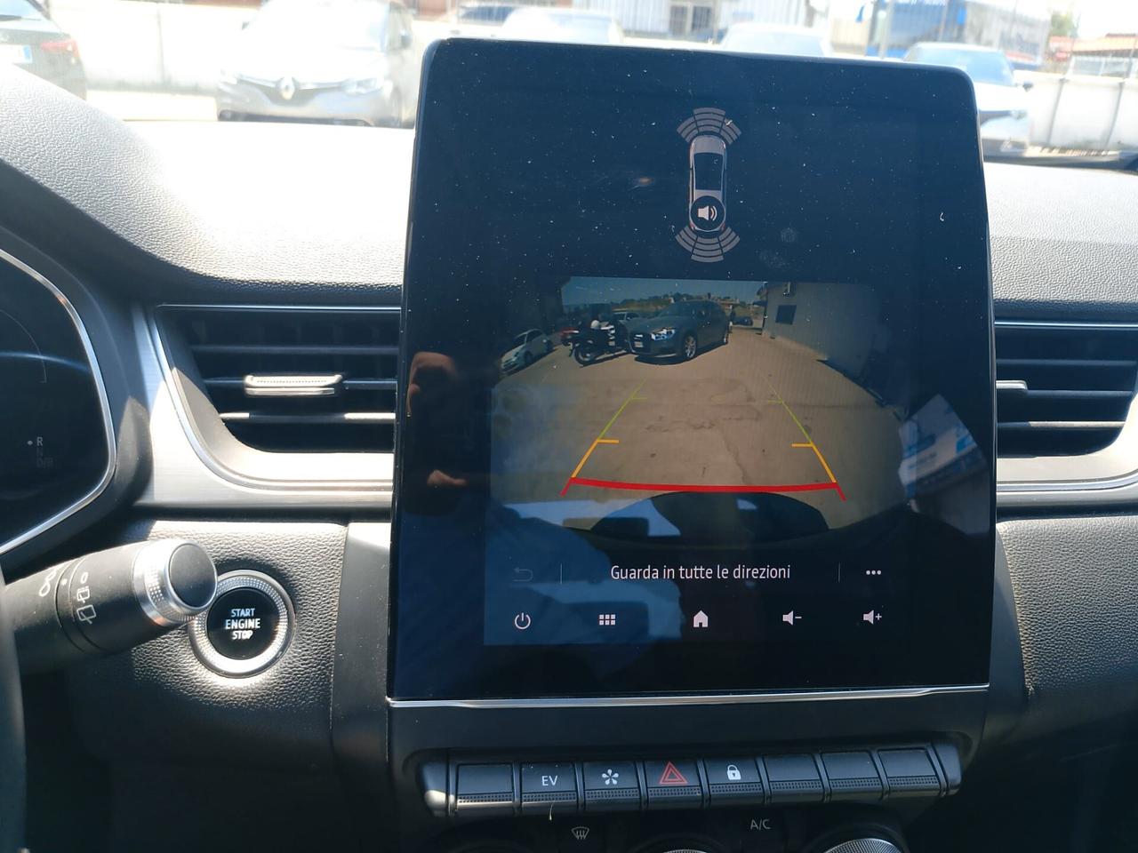 Renault Captur Plug-in Hybrid E-Tech 160 CV Initiale Paris