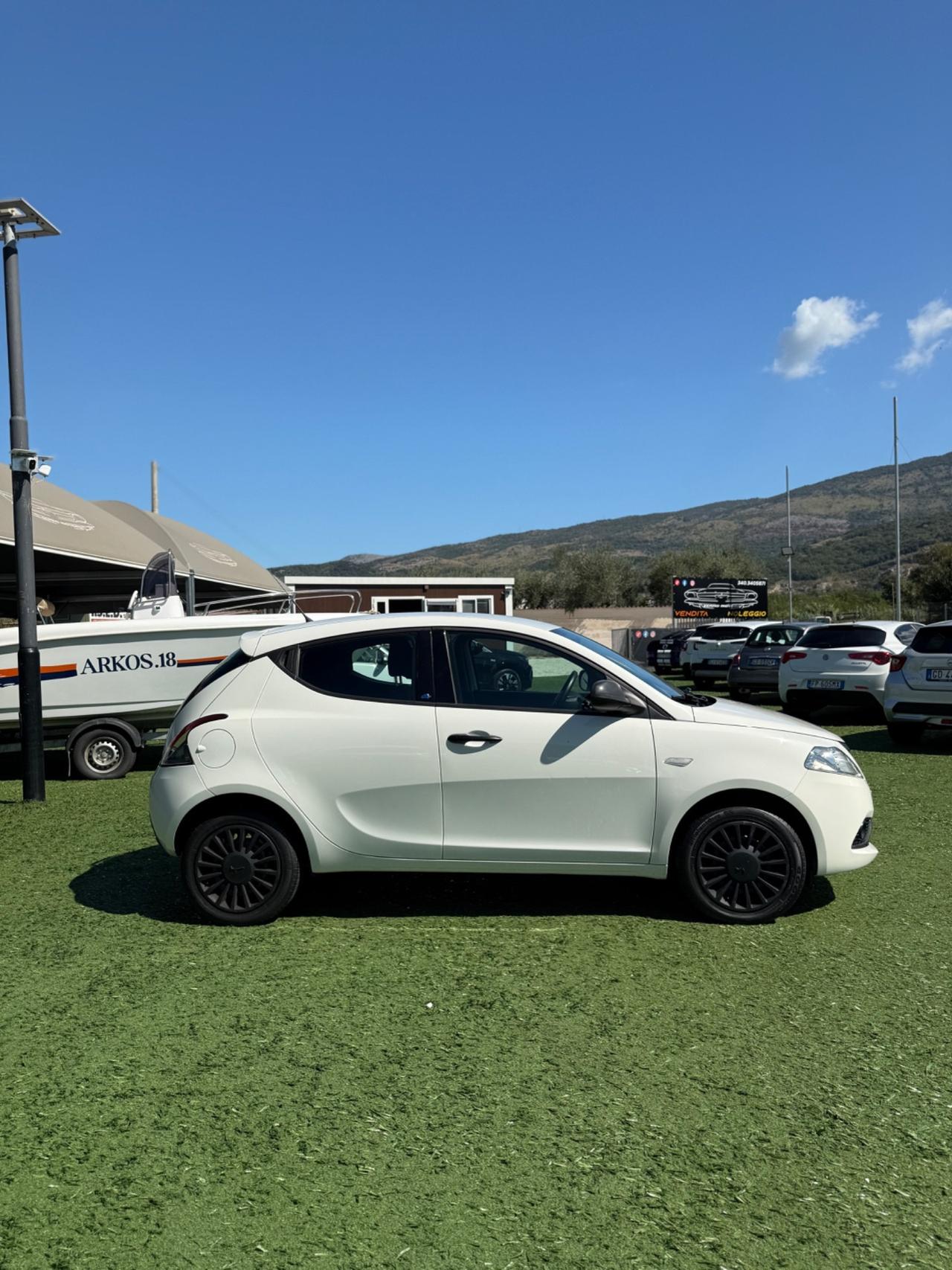 Lancia Ypsilon 1.2 69 CV 23Mila Km CERTIFICATI
