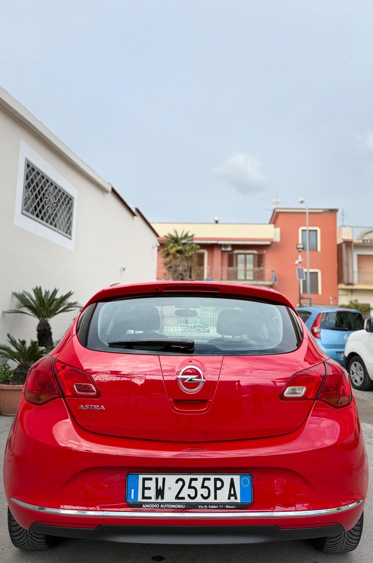 Opel Astra 1.4 Gpl Turbo 140 Cv