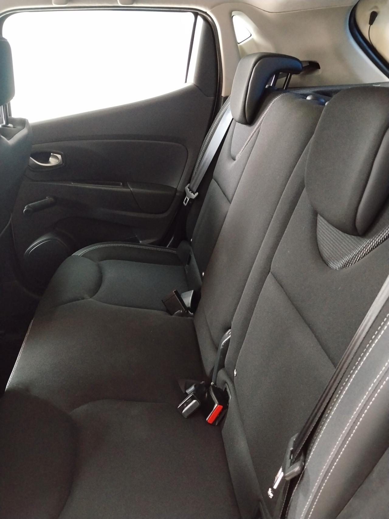 Renault Clio 1.5 diesel 2017 CON GARANZIA