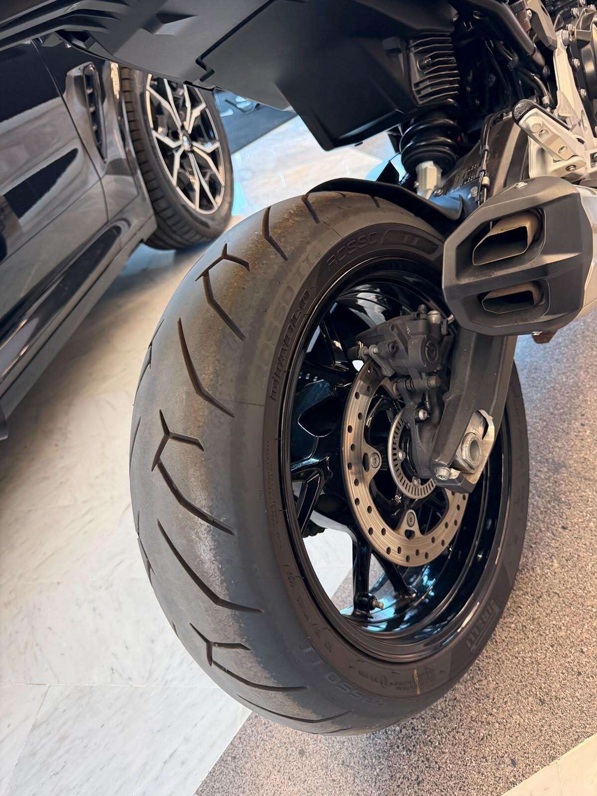 Bmw F 900 R