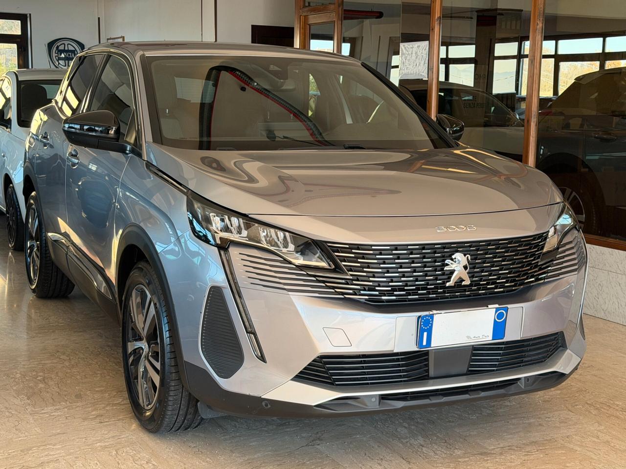 Peugeot 3008 1.5 BLUEHDI 130 cv. AT8 ALLURE PACK (Nav)