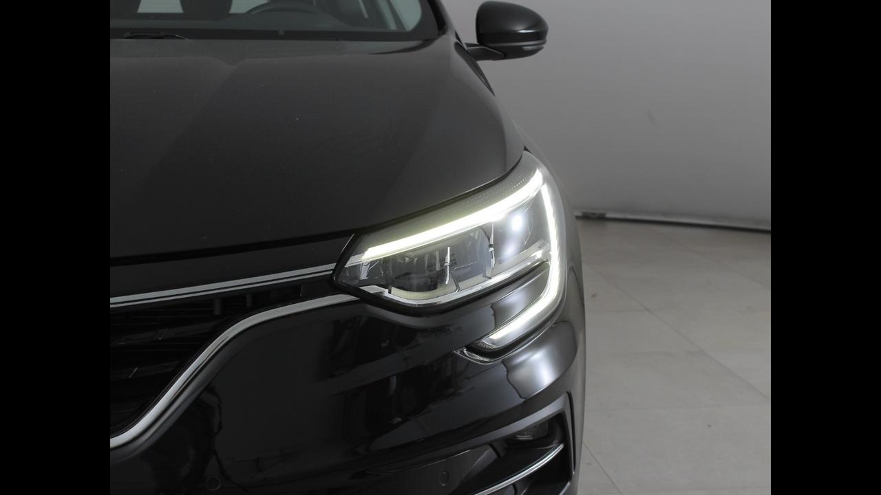 RENAULT Megane IV 2020 Sporter - Megane Sporter 1.5 blue dci Business 115cv edc