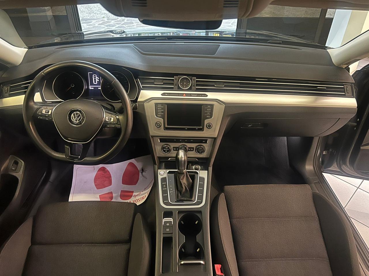 Volkswagen Passat 1.6 TDI DSG Comfortline BlueMotion Technology