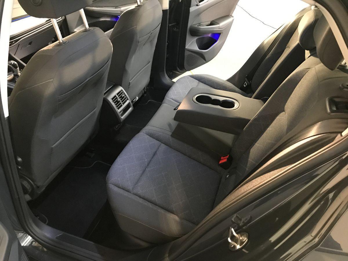 VOLKSWAGEN Golf 1.0 TSI 110CV 5p. Business BMT