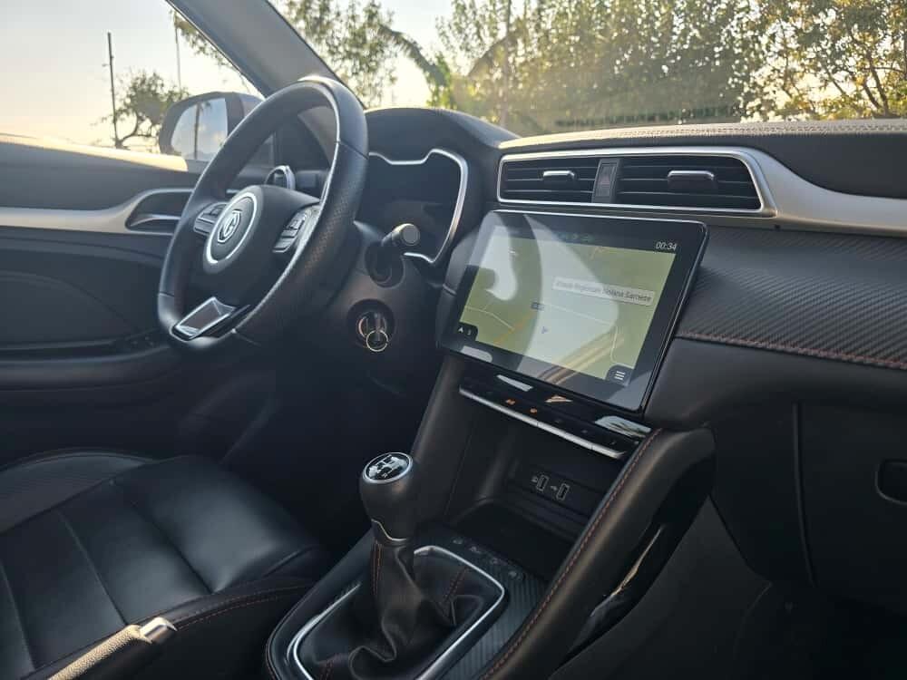 MG ZS 1.5VTI-TECH LUXURY