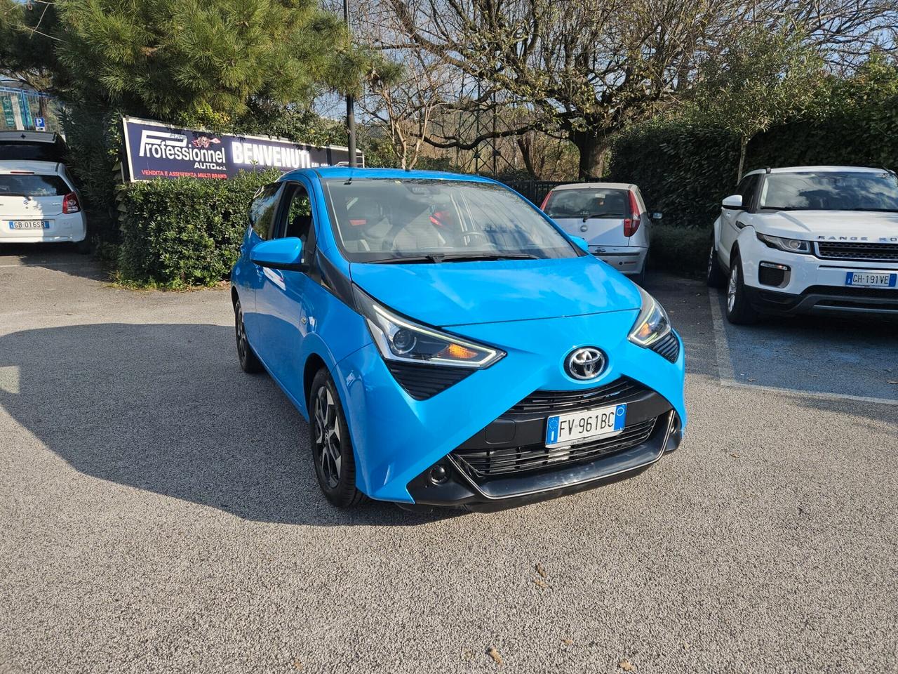 Toyota Aygo 1.0 VVT-i 72 CV 5 porte x-cite AUTOMATICA