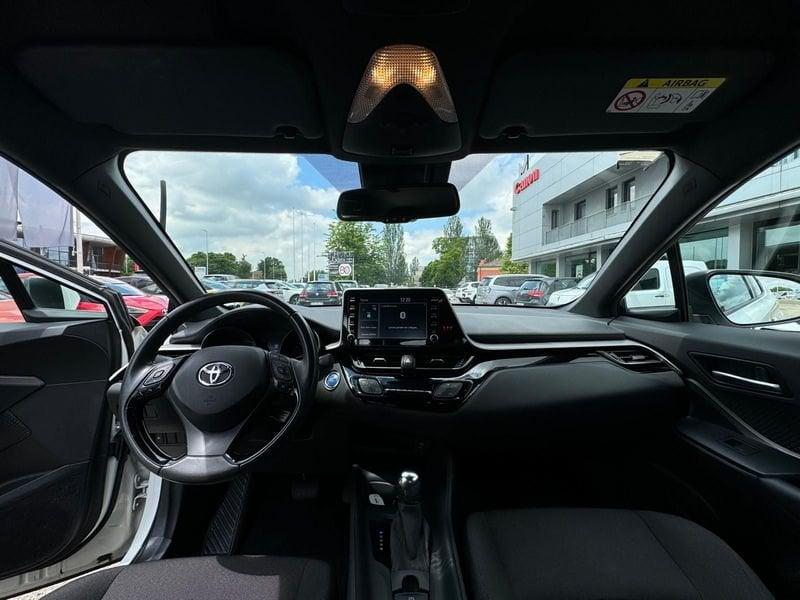 Toyota C-HR 1.8 Hybrid E-CVT Active