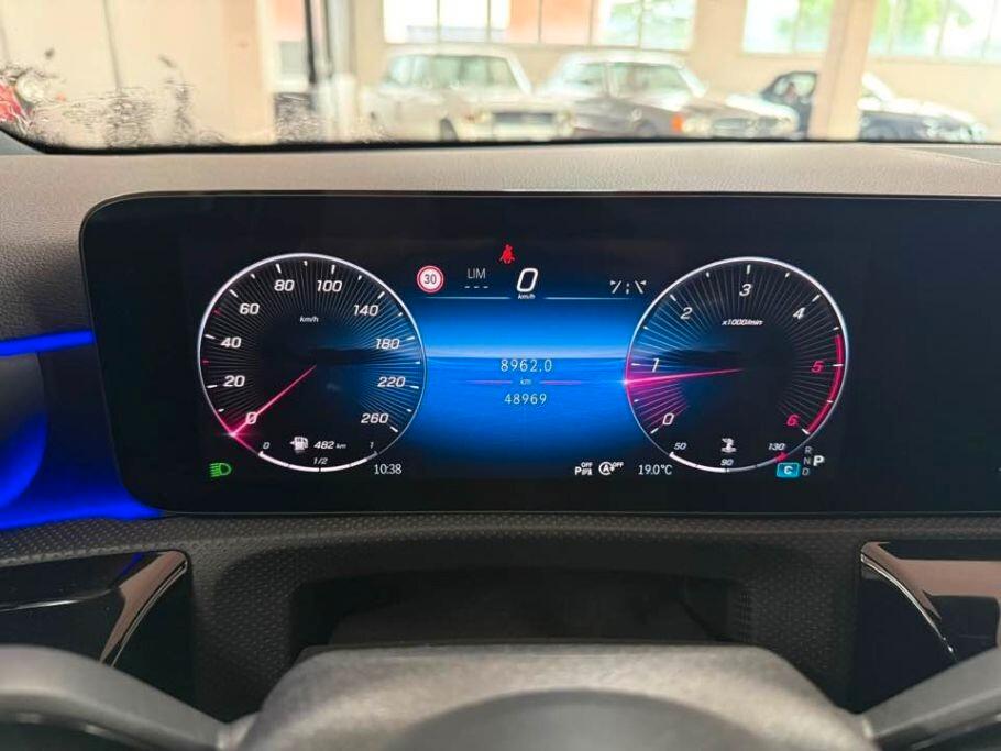 Mercedes-benz A 180 d Automatic AMG Line Premium