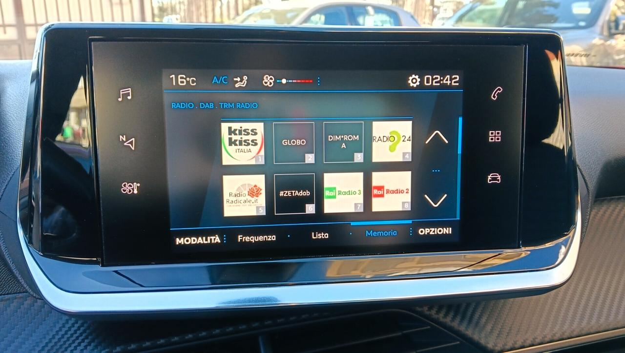 PEUGEOT 2008 1.2 BENZ-GARANZIA FULL