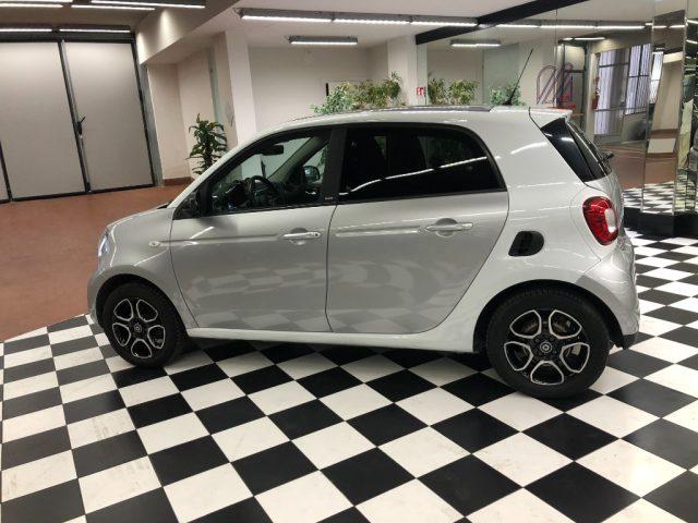 SMART ForFour 70 1.0 Passion