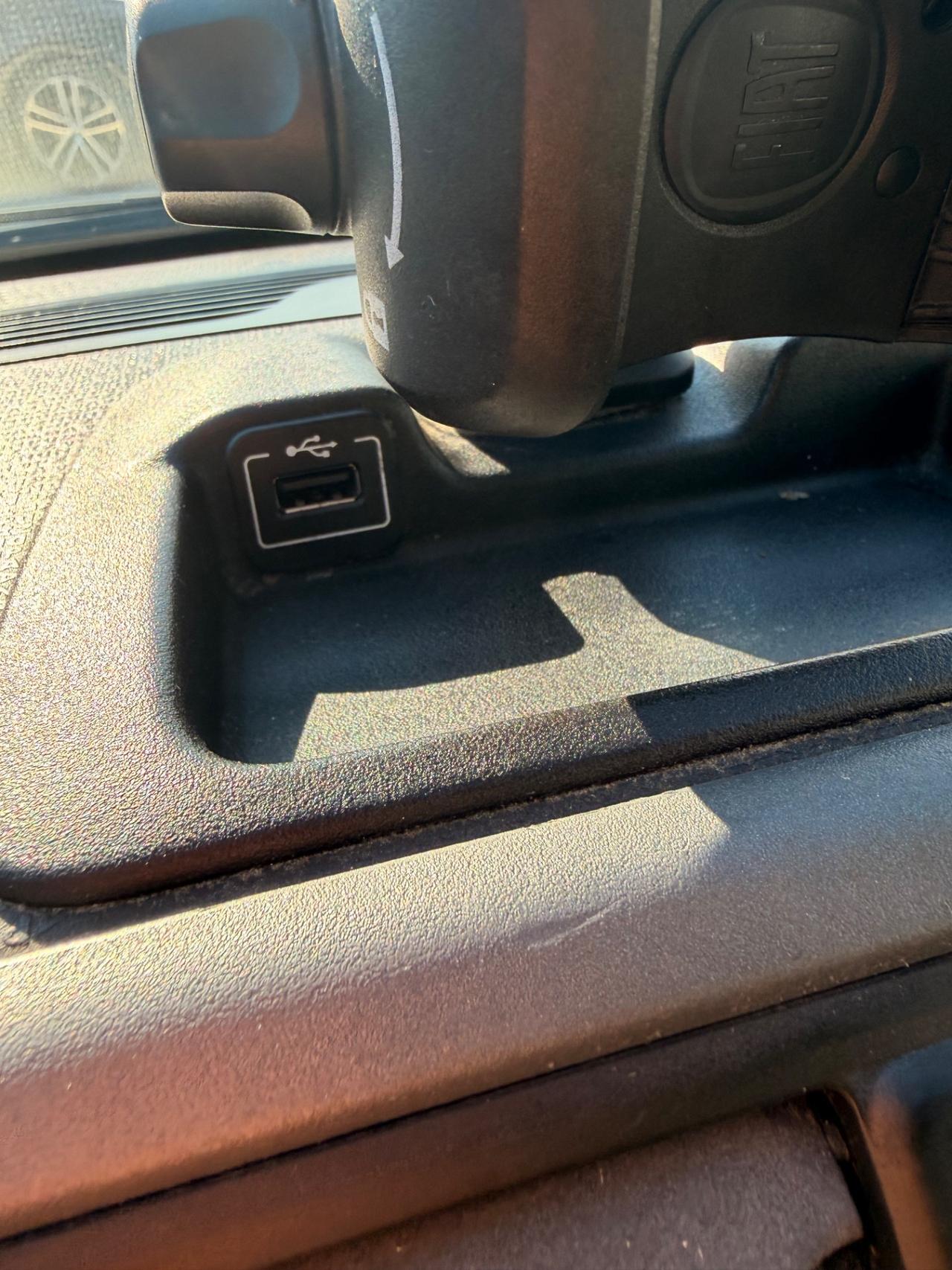 Fiat Panda allestimento Cross 1.2 benzina e GPL anno 2020