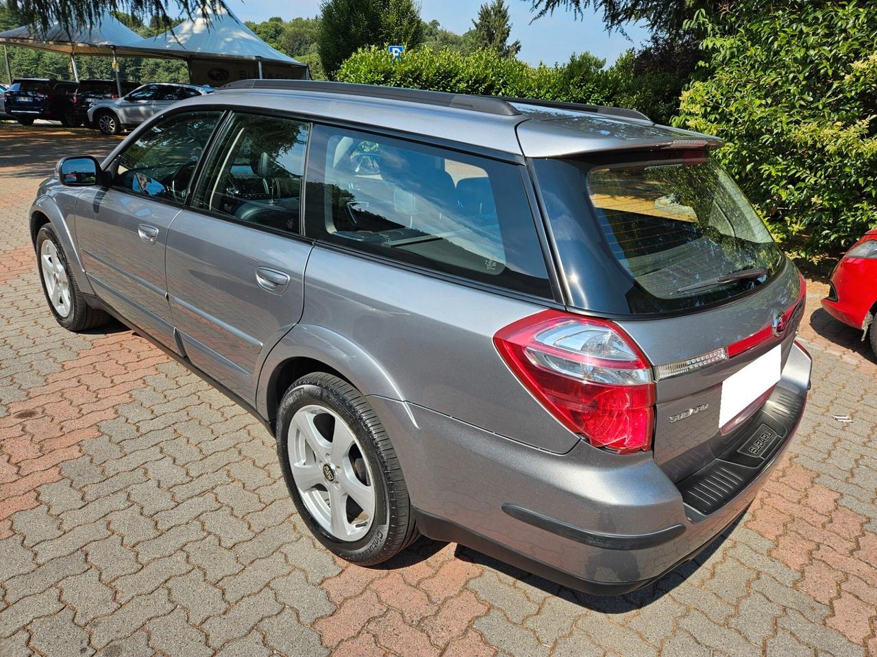 Subaru OUTBACK 2.5i 16V AT 79GP Bi-F. Bl. Lim. - GPL