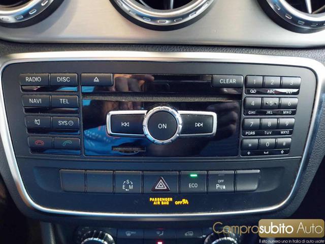 MERCEDES-BENZ GLA 200 d Automatic 4Matic Premium