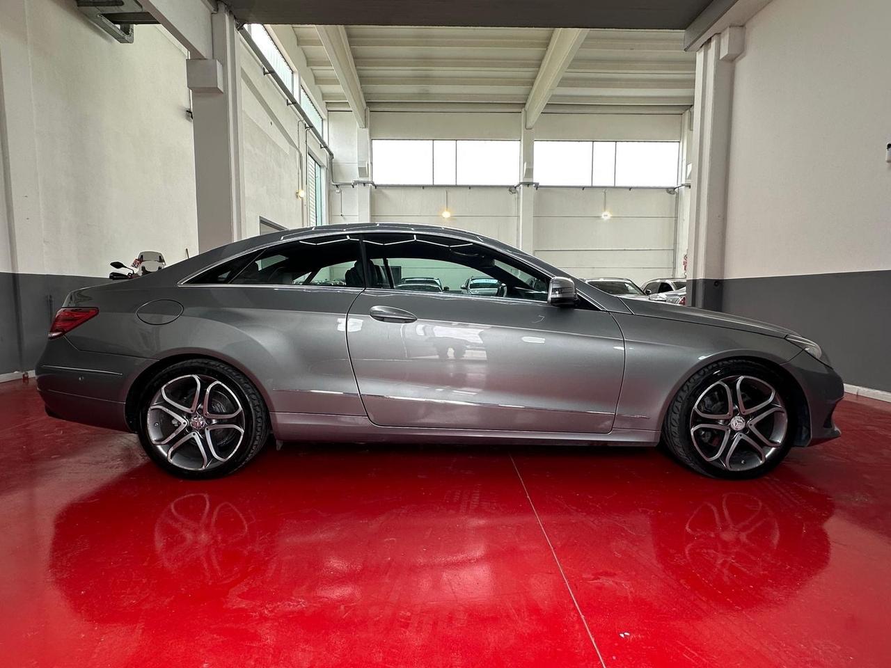 Mercedes-benz E 220 d Coupé Premium
