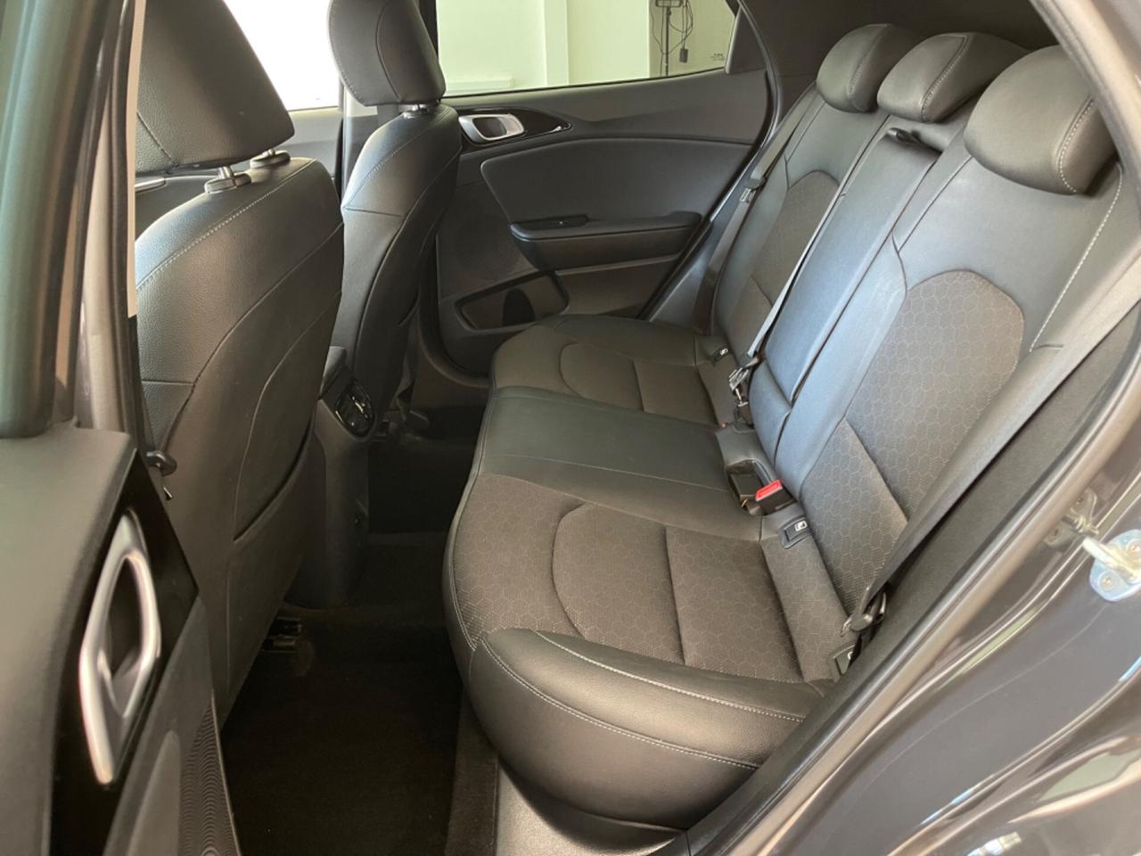 KIA XCeed 1.6 CRDi 136 CV MHEV DCT 2023