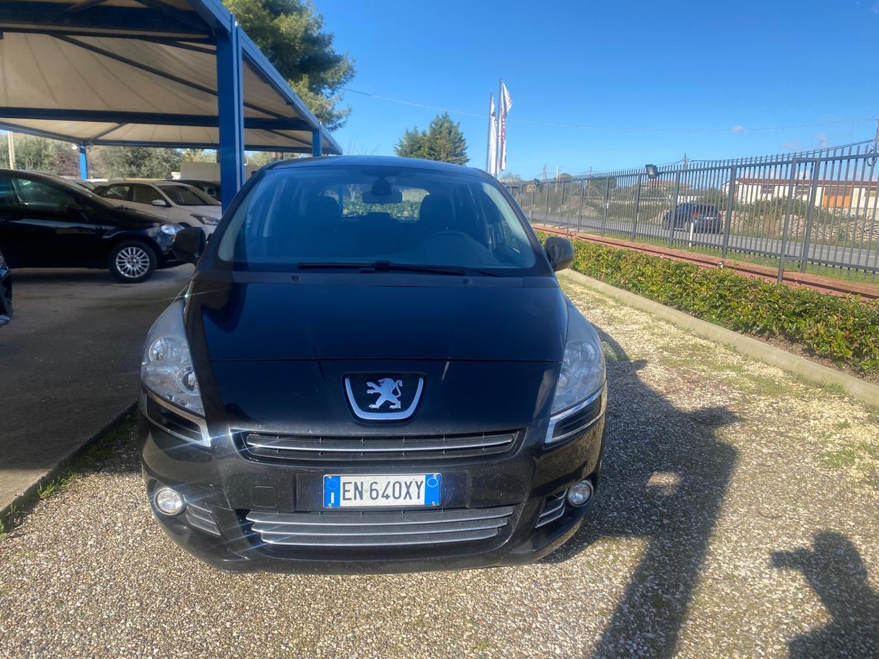 Peugeot 5008 1.6 HDi 112CV---7 POSTI----- KM CERTIFICATI ---